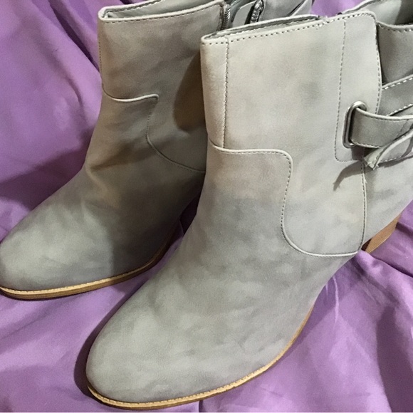 Charlotte Russo grey boots new grey size 10 in box - Picture 3 of 9